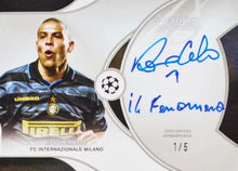 Load image into Gallery viewer, 2024-25 TOPPS DYNASTY UEFA CHAMPIONS LEAGUE SOCCER 5 HOBBY BOX, 100 SPOT, RANDOM PLAYER, CASE BREAK #RP19
