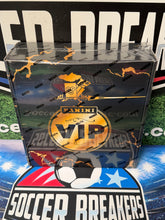 Load image into Gallery viewer, 2026 PANINI NATIONAL CONVENTION GOLD VIP PACK BREAK, 100 GOLD PACKS + 1 WHITE SPARKLE PACK BREAK, 4 GOLD PACKS PER SPOT (EXCEPT 1 SPOT GETS 1 WHITE SPARKLE PACK), 26 SPOT BREAK #RP1

